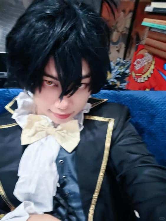 真人cosplay龙族路鸣泽服装造型真人效果图_18