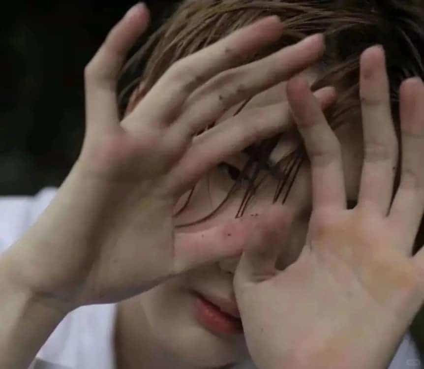 让人有聊天欲望的纯欲真人男生头像_8