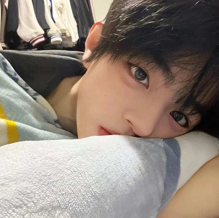 隐蔽低调不易被发现的真人男女情头_6