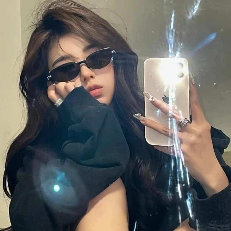 优雅感性好看的成熟女生头像_2