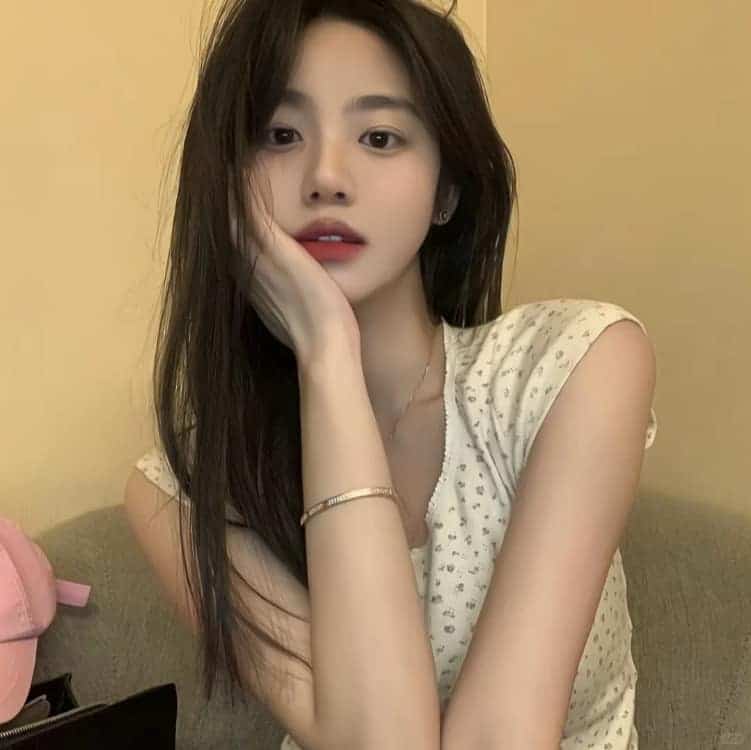 优雅感性好看的成熟女生头像_16