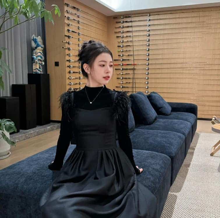 优雅感性好看的成熟女生头像_21