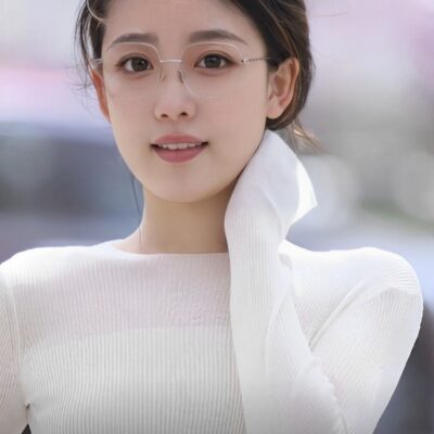 标准的东方知性美人图片