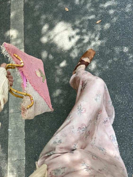 适合夏天的碎花裙子半身裙穿搭照片_1