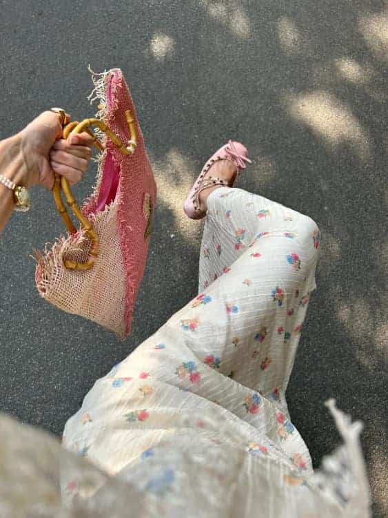 适合夏天的碎花裙子半身裙穿搭照片_17