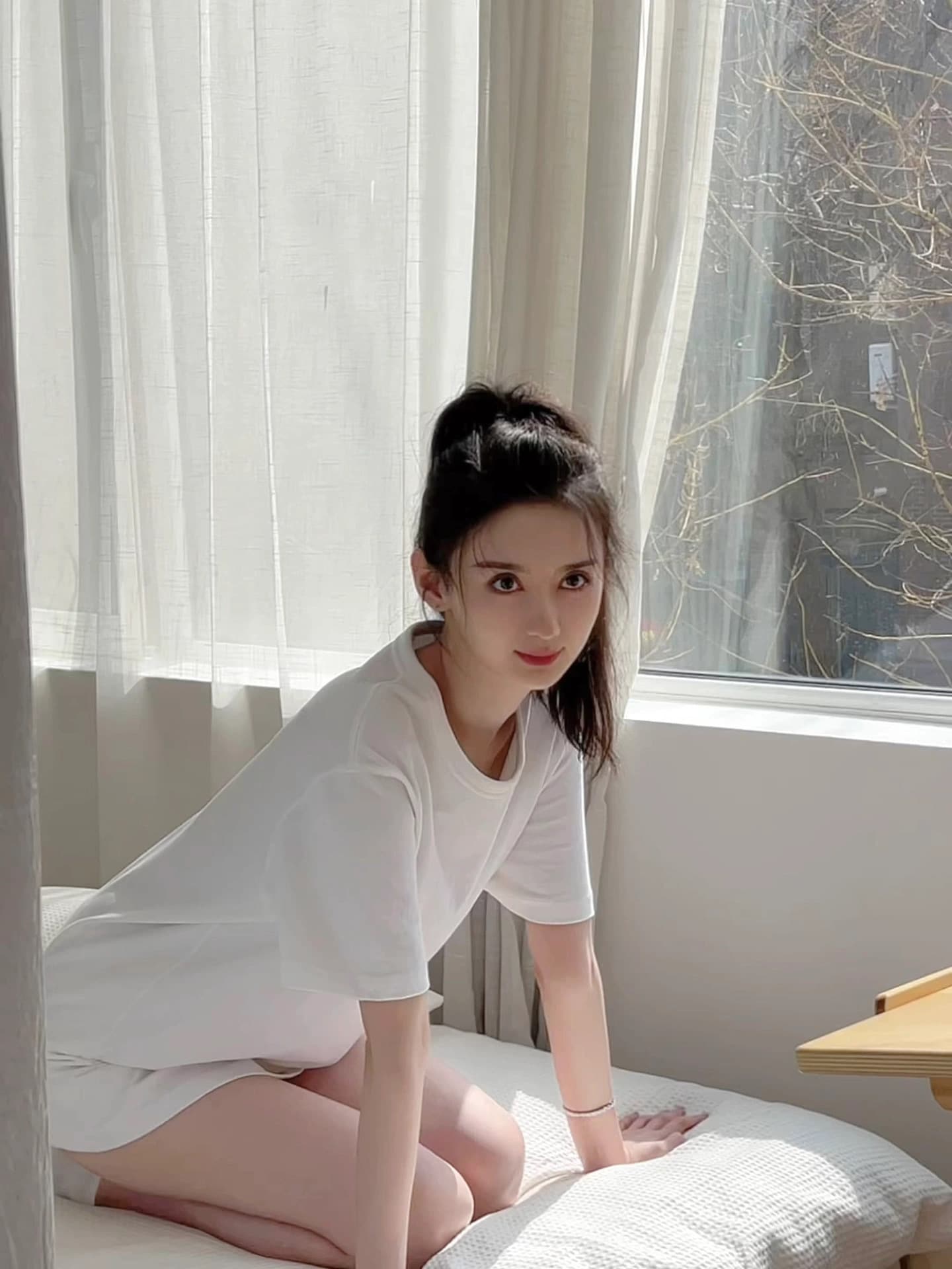 高亚麟吃瓜女主徐梓钧写真照片图片_1