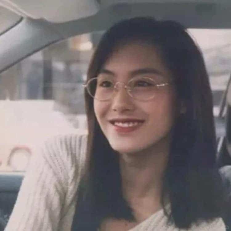 复古港风美女朱茵图片头像_4