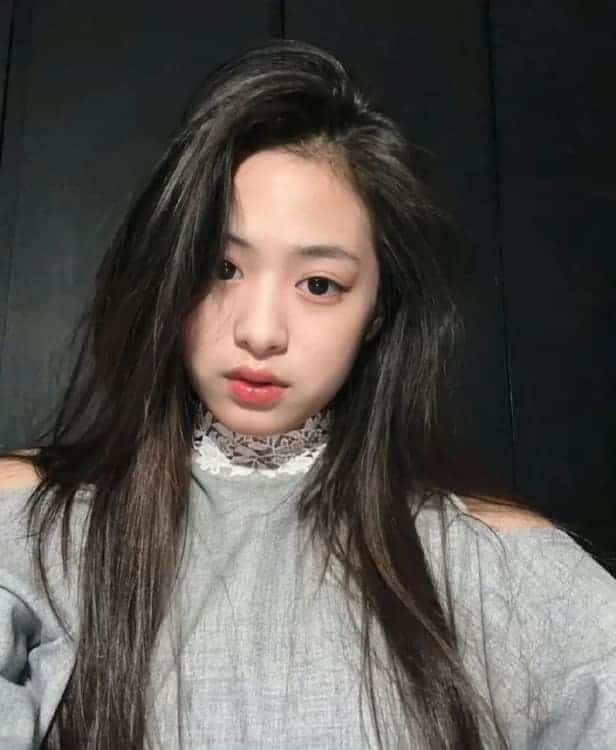kpop圆脸女孩郑雅贤小众氛围感头像_9