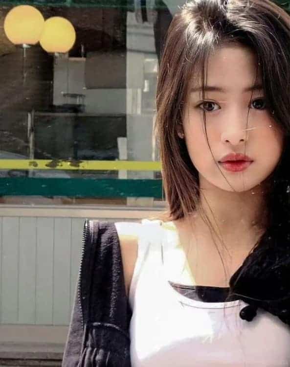 kpop圆脸女孩郑雅贤小众氛围感头像_10