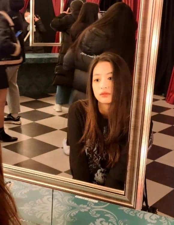 kpop圆脸女孩郑雅贤小众氛围感头像_15