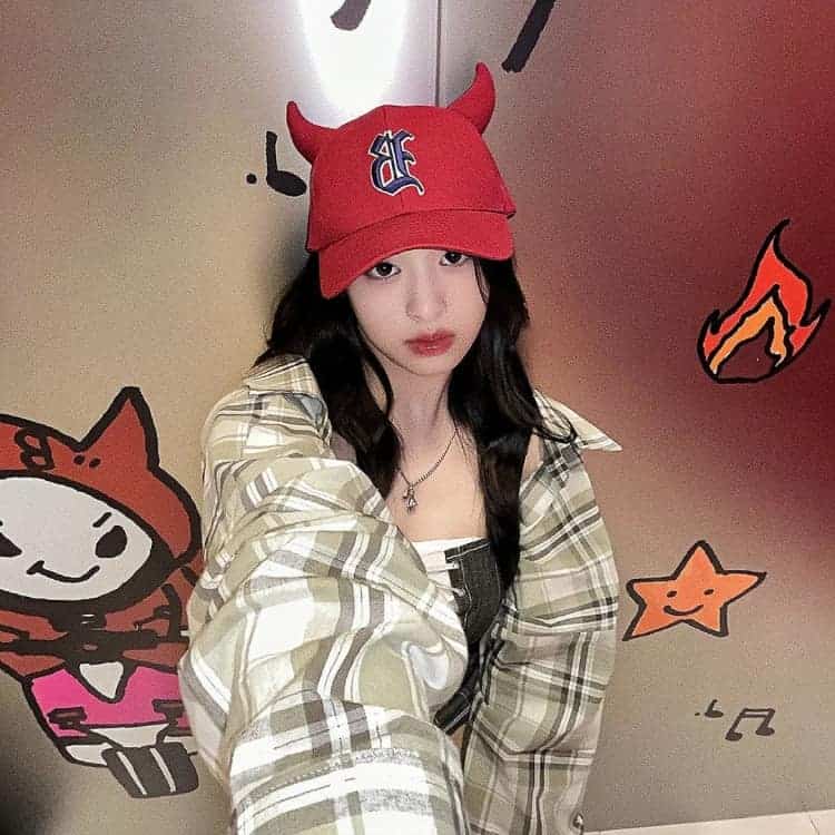 kpop圆脸女孩郑雅贤小众氛围感头像_25