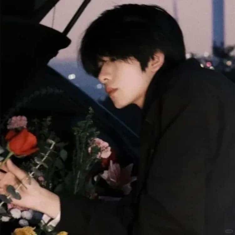 帅到爆炸的优质真人男生头像_24
