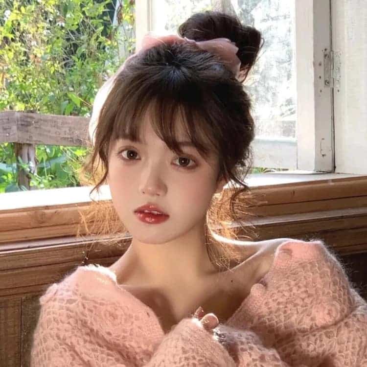 又甜又撩人的纯欲真人女生头像_7