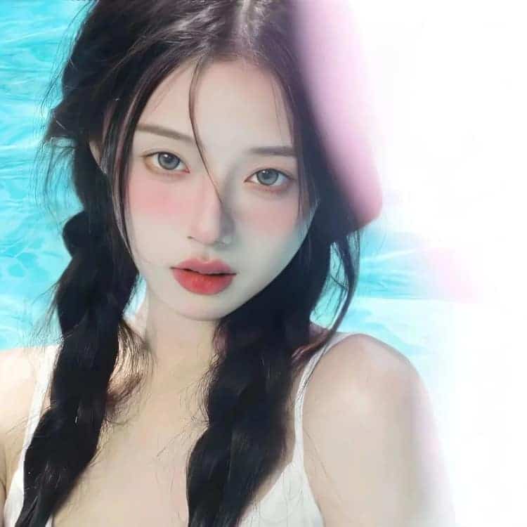 又甜又撩人的纯欲真人女生头像_22