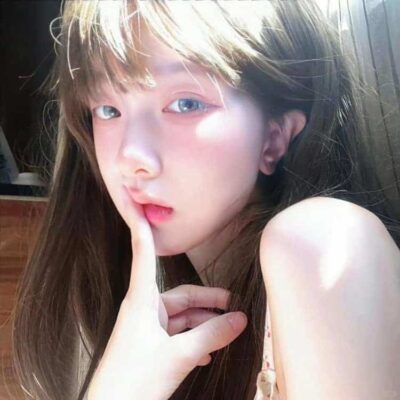 又甜又撩人的纯欲真人女生头像
