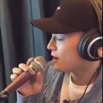 李一桐推荐欧豪报名歌手，欧豪的唱功唱歌水平如何？