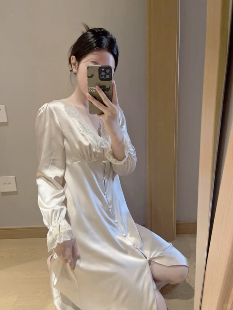 情侣晚上做运动的时候穿什么衣服图片演示_6