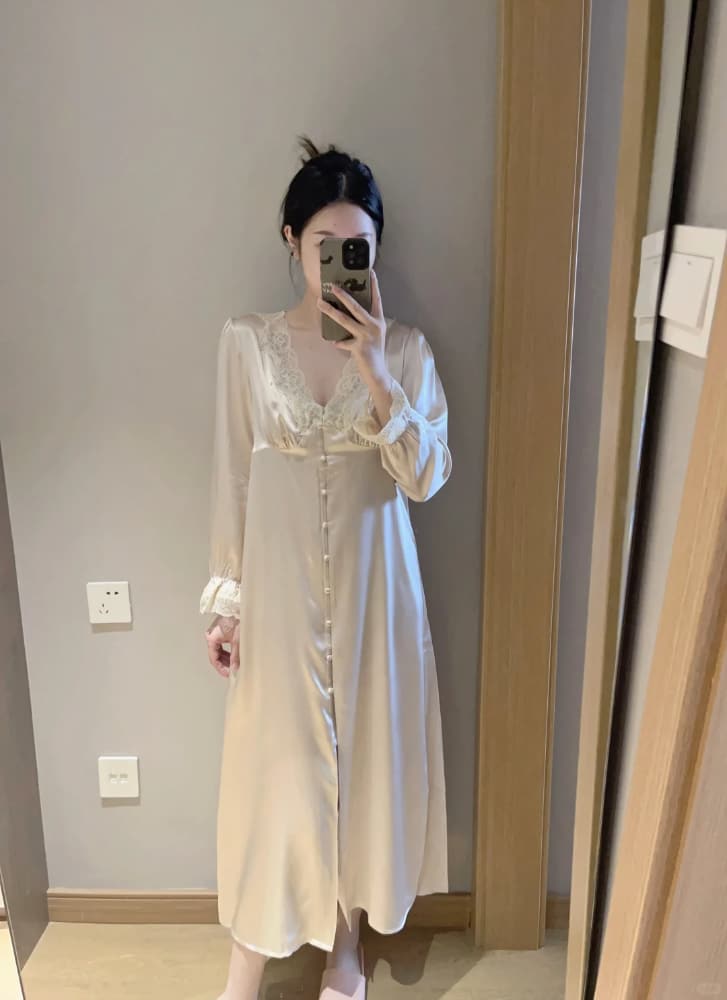 情侣晚上做运动的时候穿什么衣服图片演示_5