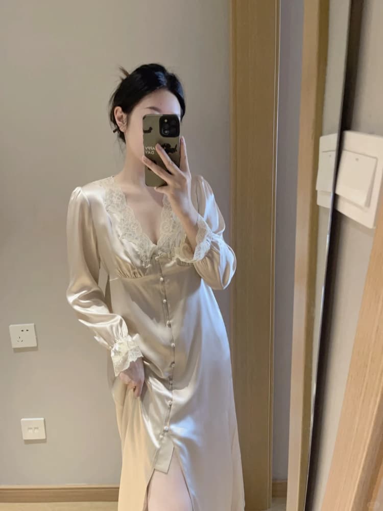 情侣晚上做运动的时候穿什么衣服图片演示_3