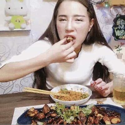 女方用嘴巴吃鸡后多久恢复,女方吃鸡gif动态图