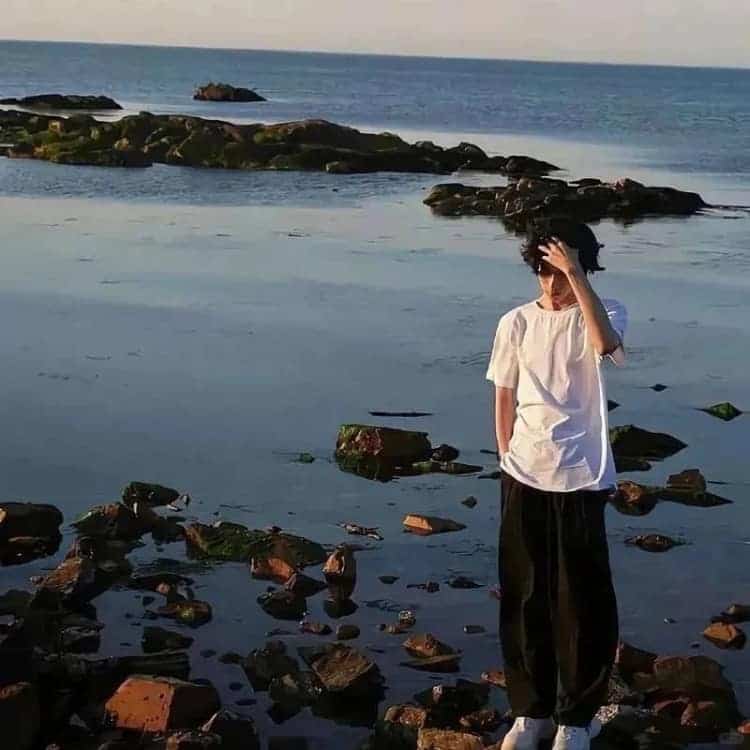 看淡一切释然的真人男生头像_11