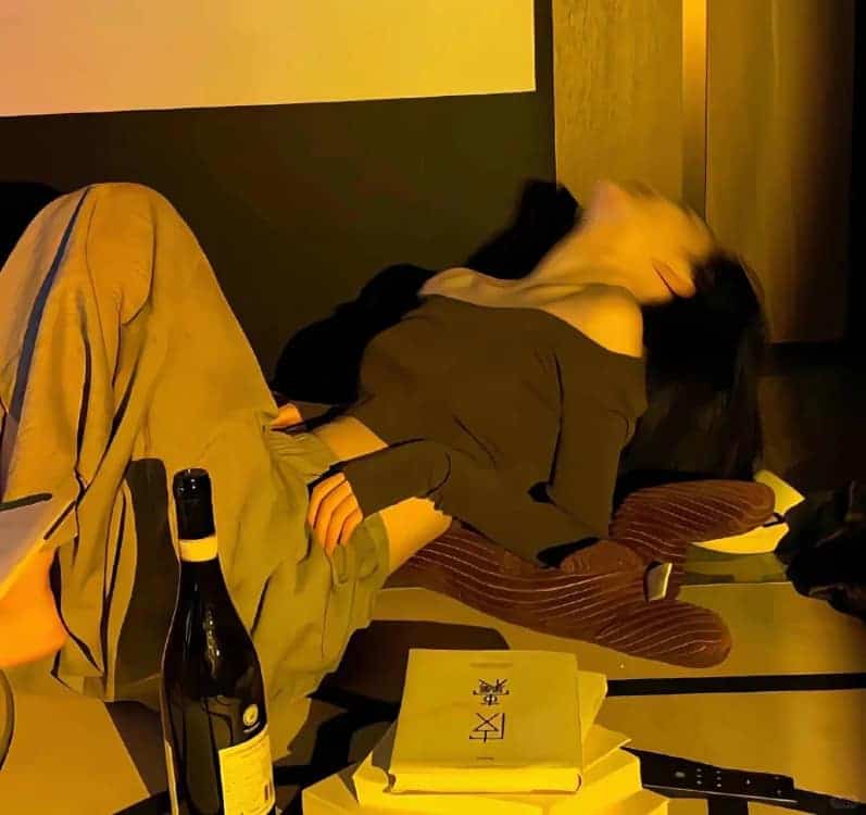 好看有气质感性成熟女生头像_9