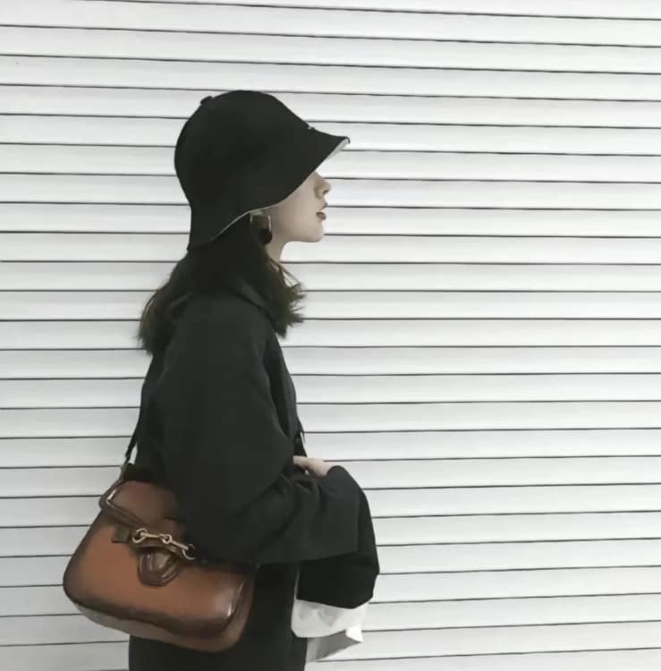 好看有气质感性成熟女生头像_16