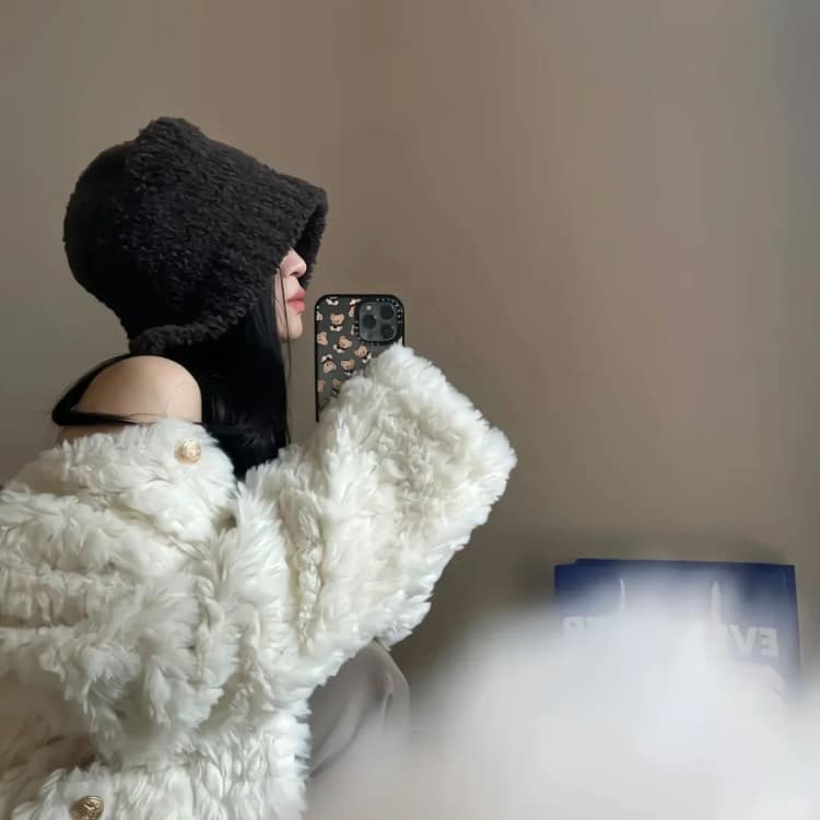 好看有气质感性成熟女生头像_19