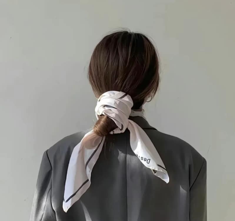 好看有气质感性成熟女生头像_22