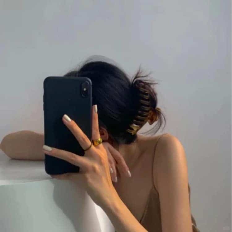 好看有气质感性成熟女生头像_31