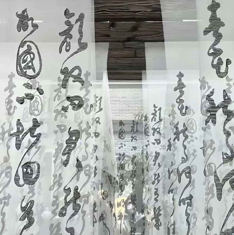 朋友圈黑白灰简约高级小众背景配图_4