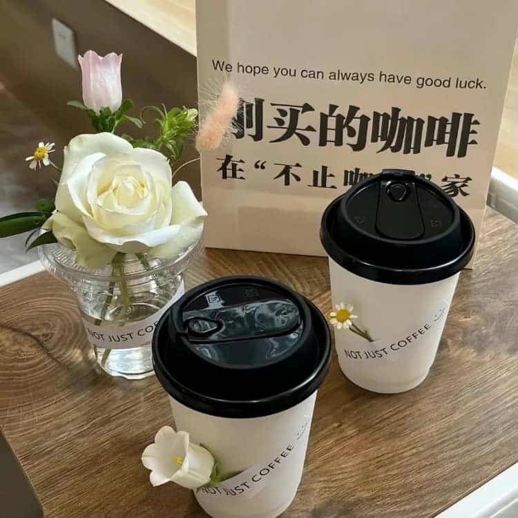 朋友圈黑白灰简约高级小众背景配图_14