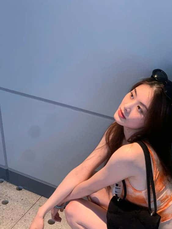 漂亮好看的清冷感短剧女星赵夕汐微信头像_18