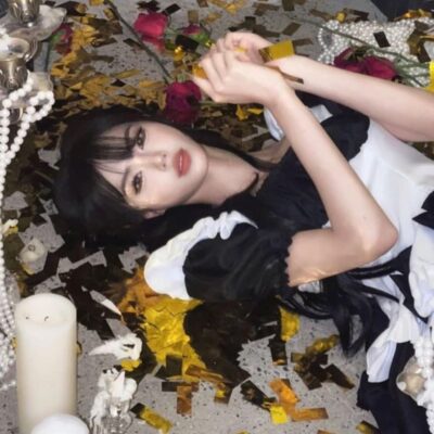 抖音网红何丹彤cos女仆装图片