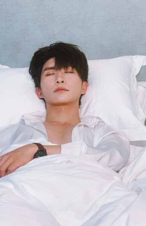 短剧男主张集骏年轻帅气好看的男生头像_19