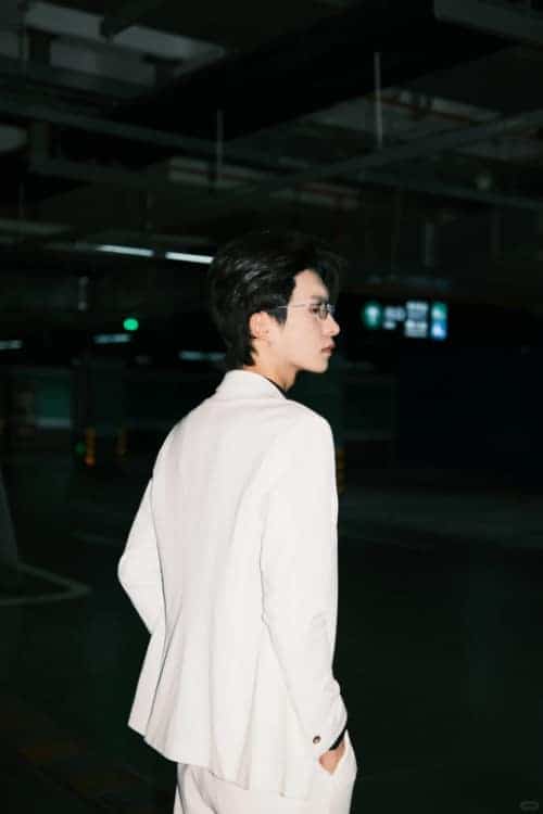 短剧男主张集骏年轻帅气好看的男生头像_21