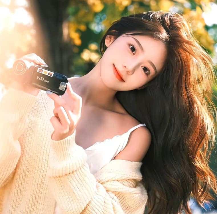 绝美治愈系温柔感性的真人女生头像_1
