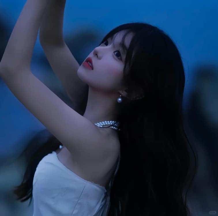 绝美治愈系温柔感性的真人女生头像_3