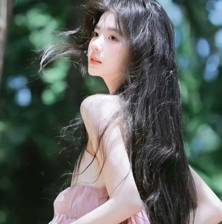 绝美治愈系温柔感性的真人女生头像_4