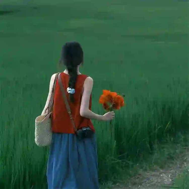 绝美治愈系温柔感性的真人女生头像_7