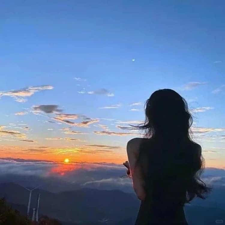 绝美治愈系温柔感性的真人女生头像_23