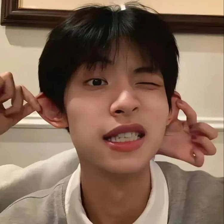 百搭小众ins高级感真人情侣头像_2