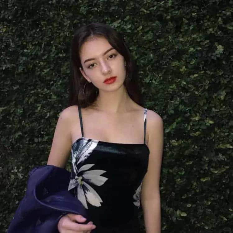 感性高级质感欧美女生头像_13