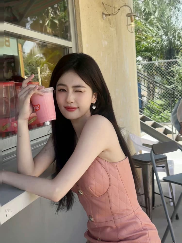 白鹿滑板生图想吃水蜜桃_16