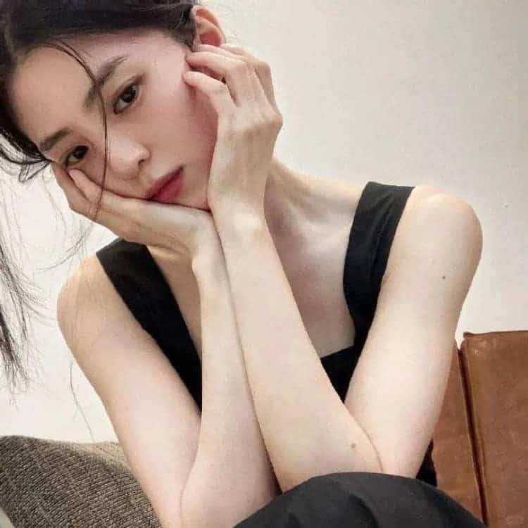 夏季招桃花真人甜妹儿微信头像_14
