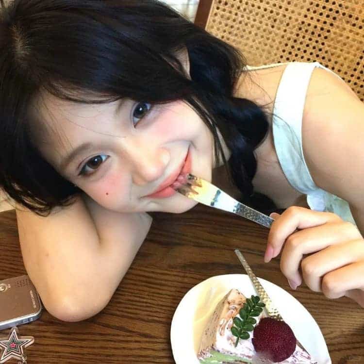 夏季招桃花真人甜妹儿微信头像_15