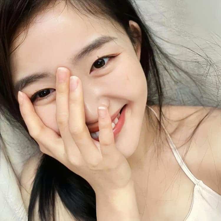 夏季招桃花真人甜妹儿微信头像_20