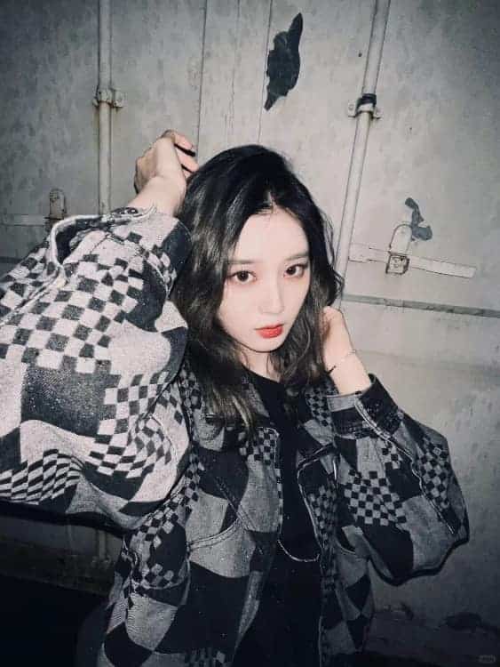 黄子韬喜欢的徐艺洋头像高清图_17