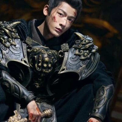 张晚意战损版玱玹破碎感高清剧照