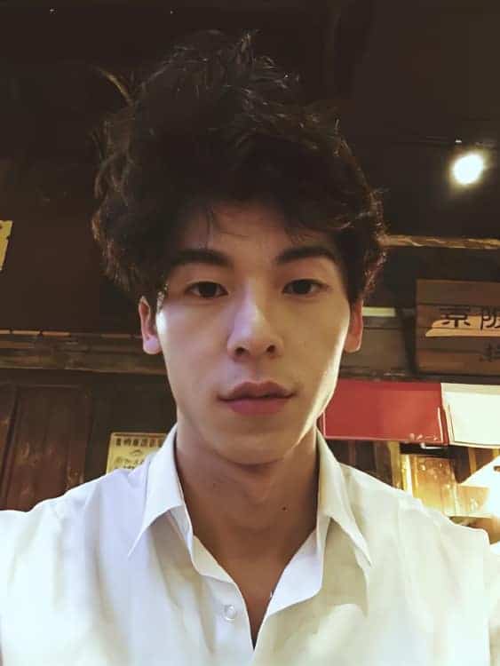 积极向上充满阳光的许光汉帅气男头_6